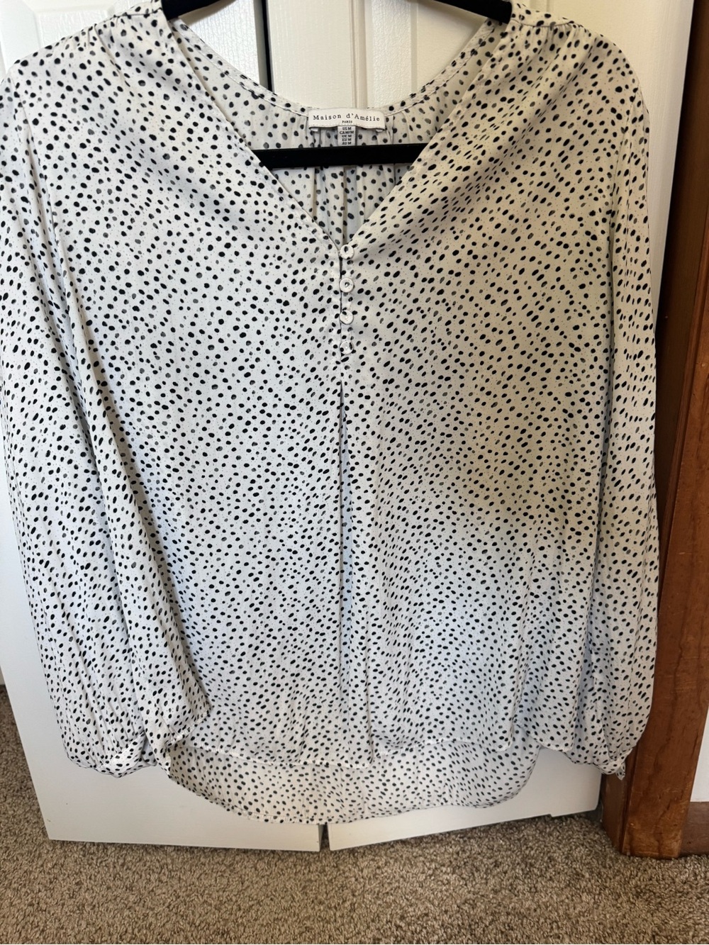 White and Black Dot V-Neck Long Sleeve Blouse